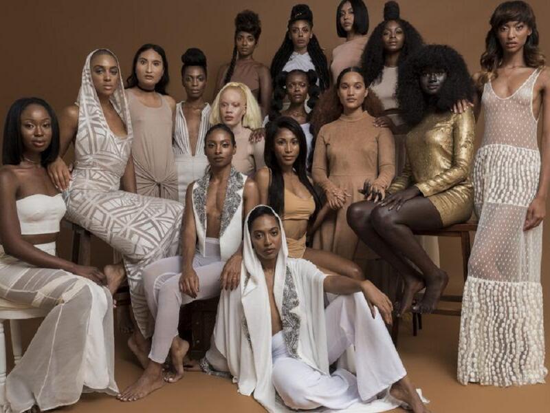  بحسب  تقرير " فاشن سبوت"  فإن  العارضات  ذوات البشرة السمراء  لا تتجاوز نسبتهن 25%.
