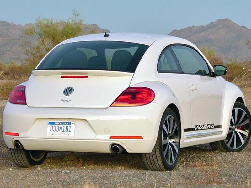 بيتل: تتمتع السيارات من "فولكسفاغن" بشهرة واسعة خارج أوروبا، خصوصًا في الولايات المتحدة، وبقيت تصنع في المكسيك حتى العام 2003.
