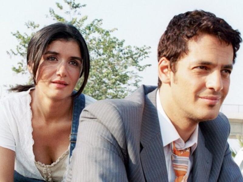 فيلم "في شقة مصر الجديدة" وهو من بطولة النجمان غادة عادل وخالد ابو النجا  ويقدم الفيلم  تجسيداً تمثيلياً لأفكار مجردة عن الحب. وحصل الفيلم على جوائز عديدة مما يدل على نجاح الفيلم في الوطن العربي.