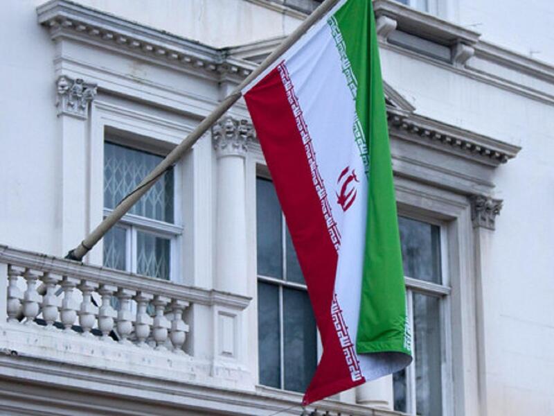 وحذت إيران حذو السفارة الأمريكية بإغلاق أبواب سفارتها، كما أغلقت قنصلياتها في المدن التركية الرئيسة، ويشار إلى أن طهران لعبت دورًا كبيرًا على المستوى العسكري في دعم نظام الأسد إلى جانب روسيا.
