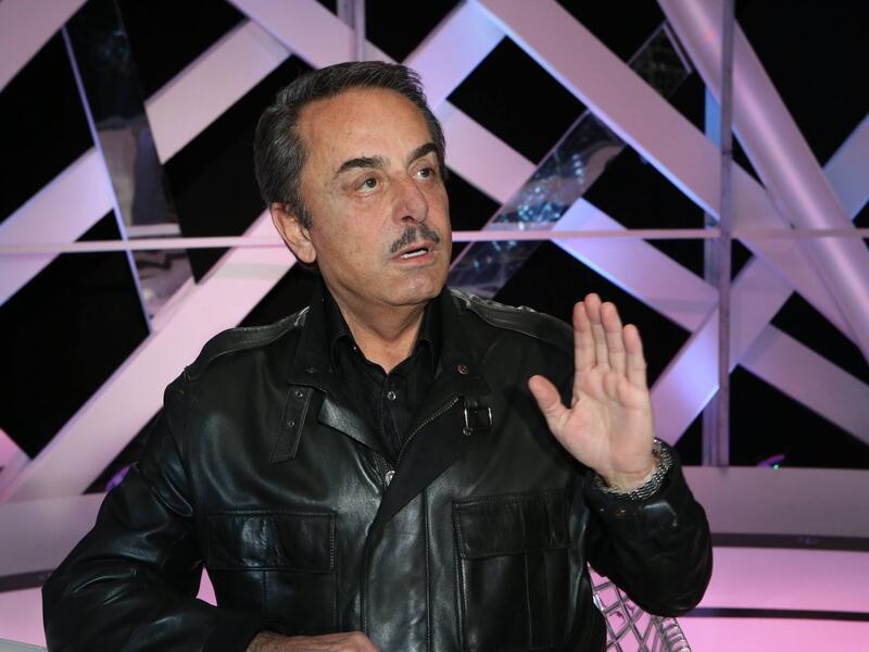 ملحم بركات ولد في 1942 وتوفي في 28 اكتوبر 2016، يلقب بـ أبو مجد، كان مغني وملحن لبناني. يعتبر من أشهر المطربين والملحنين اللبنانين والعرب. أعلن عن وفاته في لبنان بعد صراع مع مرض السرطان. واثار خبر وفاته الحزن في الوطن العربي.
