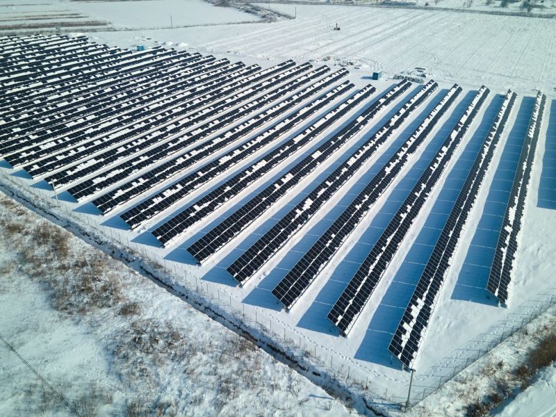 Norway installs solar panels in the Arctic