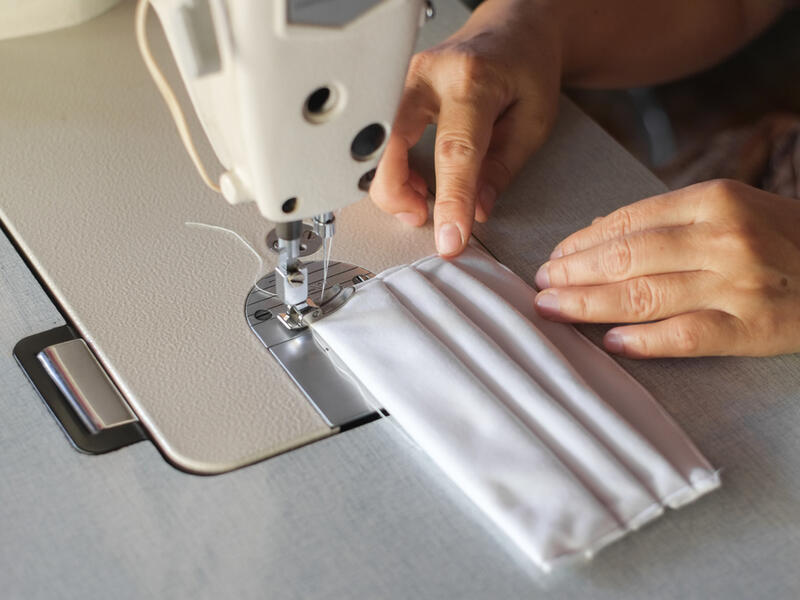 Gaza: Garment Factories Try to Meet Rising Demand For COVID-19 Gear 