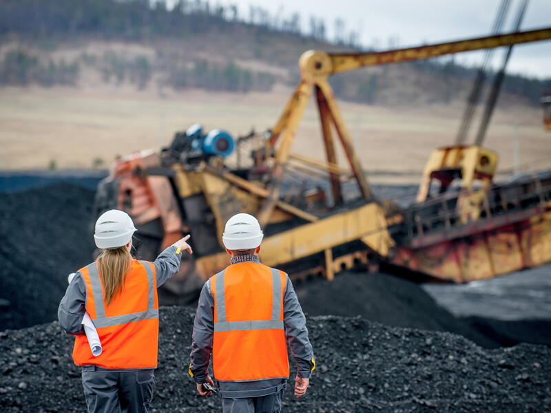 Why Mining Industry Should be on GCC’s New Financial Plan