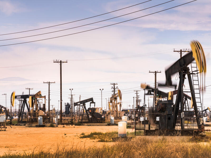 BofA Forecasts Brent to Average $63 This Year