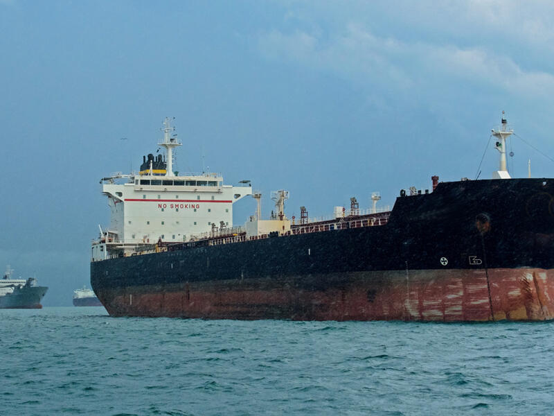 US Sanctions 5 Iranian Oil Ships for Delivering Oil to Venezuela