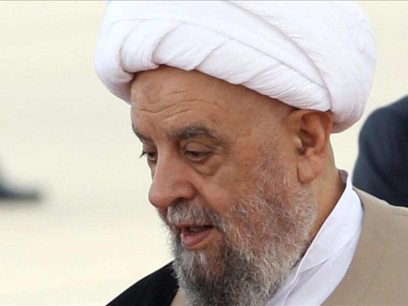 وفاة رئيس المجلس الإسلامي الشيعي اللبناني عبد الأمير قبلان