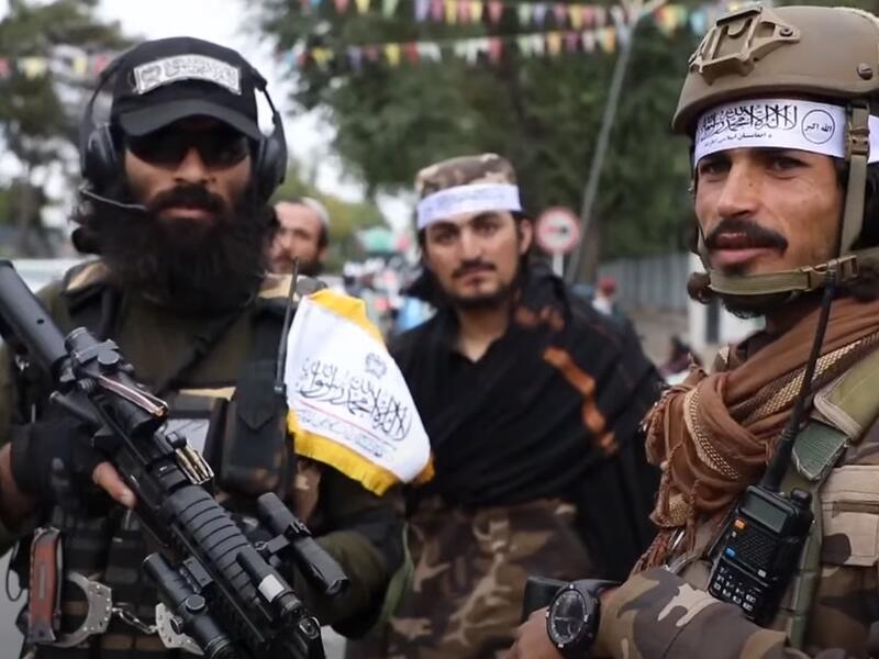 طالبان: لا رجعة عن منع تعليم الاناث حتى لو قصفونا بالنووي