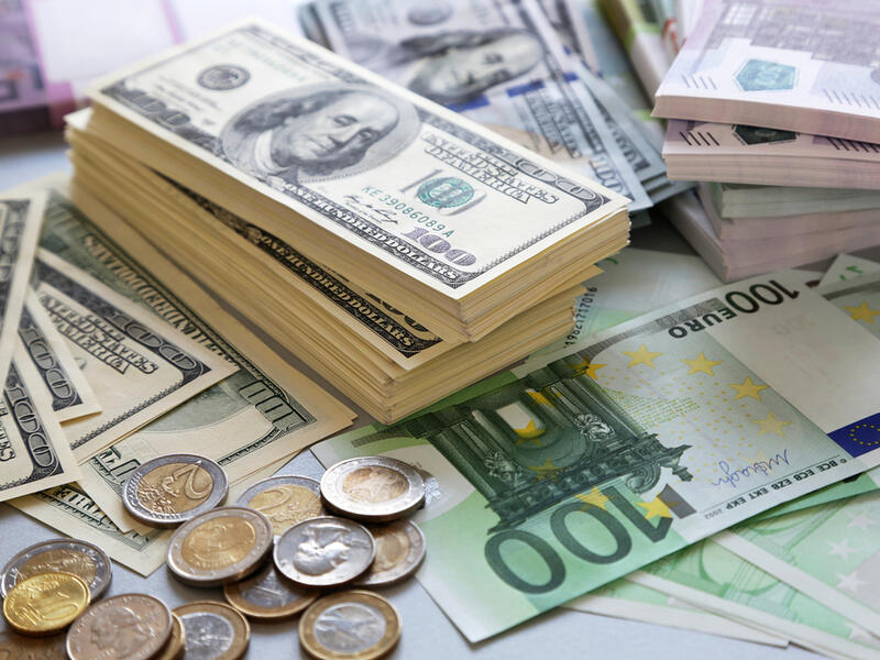 Russia has attempted to reduce its exposure to the US through a “de-dollarization” policy to offset the impact of US sanctions.