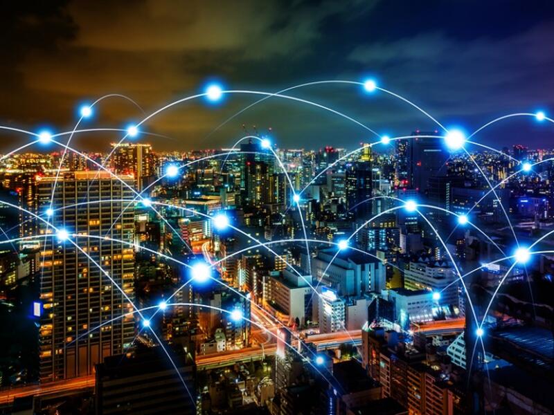 Saudi Arabia To Offer Licenses To Foreign Mobile Network Operators