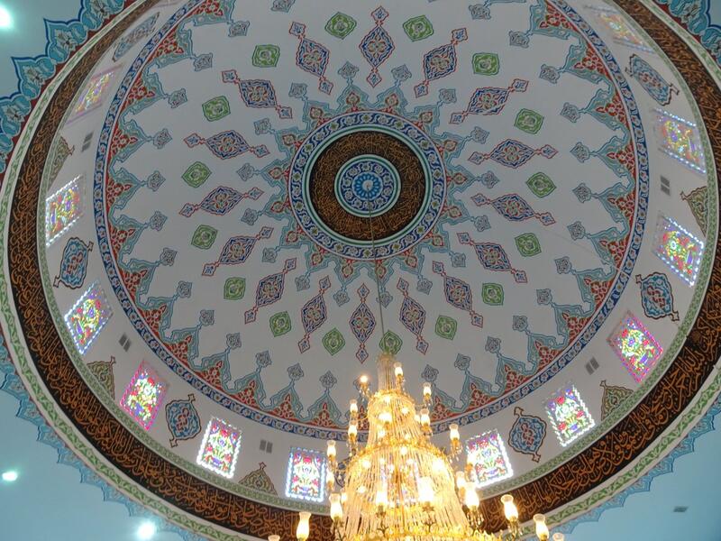 The Aziziye Mosque in Stoke Newington (Twitter)