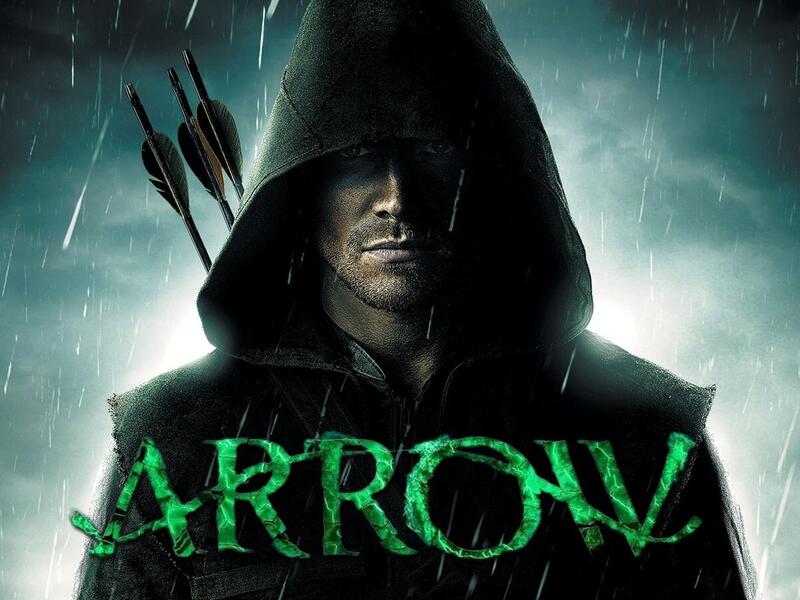 Arrow: مسلسل أبطال خارقين مقتبس من إحدى شخصيات "دي سي كوميكس غرين أرو"، وهو محارب للجرائم، وبدأ البث في أكتوبر 2012 واستمر لثمانية مواسم، قبل أن يتم الإعلان عن موسم تاسع وأخير يتكون من عشر حلقات فقط.
