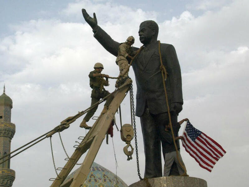 كان الأستاذ ضابطًا سابقًا في الجيش العراقي وبزغ نجمه في التنظيمات المتطرفة بعد سقوط النظام العراقي السابق برئاسة صدام حسين عام 2003.