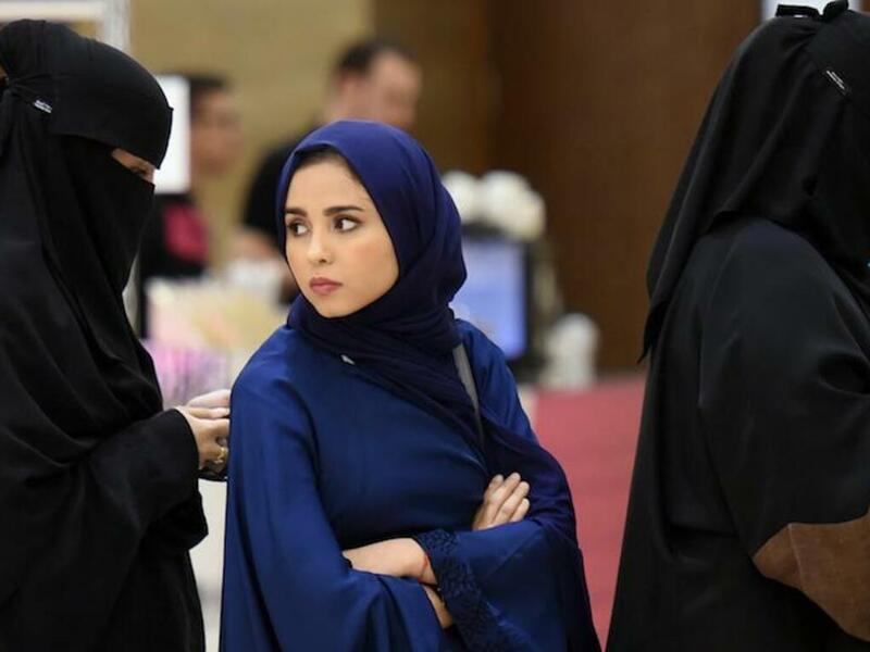 منع الإساءة للمرأة في المسلسلات والبرامج التلفزيونية:منعت وزارة الثقافة والإعلام في السعودية، قنواتها التلفزيونية من بث أي مسلسل أو برنامج يحمل إساءة لنساء السعودية.