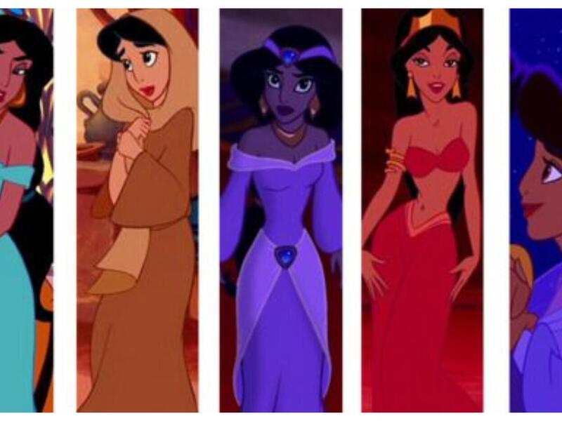 أما في النسخة الكرتونية لم ترتدي سوى أربعة فستانين طوال الفيلم: زيها البني "في السوق"، وملابس زفافها في المشاهد النهائية، والزي الأحمر الذي ترتديه أثناء تقديمها لجعفر، والزي الأزرق الذي تشتهر به. 