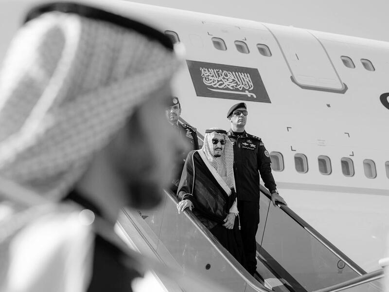حصل على لقب "أفضل حارس شخصي على مستوى العالم" من قبل منظمة الأكاديمية العالمية عام 2017.
