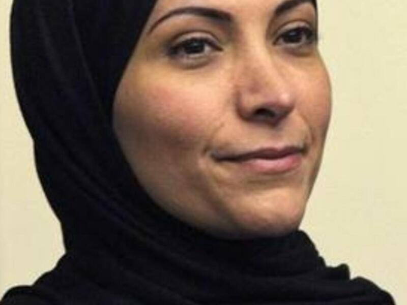 الأميرة السعودية مشاعل العيبان: ألقي القبض عليها في مسكنها في كاليفورنيا بالولايات المتحدة بمقاطعة أورانج، في يوليو/تموز 2013، بتهمة الاتجار بالبشر بعد أن استطاعت خادمتها الكينية الهرب منها.
