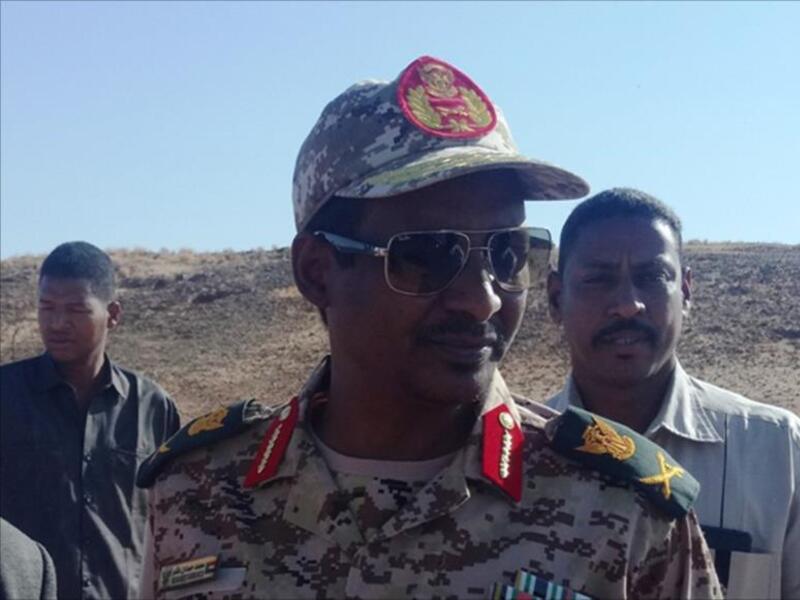  الفريق محمد حمدان دقلو قائد قوات "الدعم السريع" بالسودان