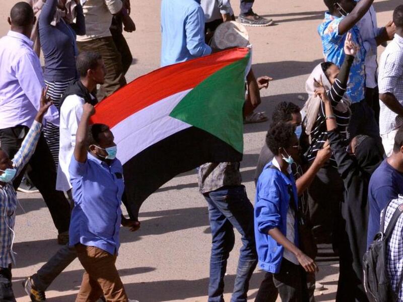 الخطباء ناشدوا المواطنين تنظيم مظاهرة مليونية الاثنين المقبل "دفاعا عن الشريعة"