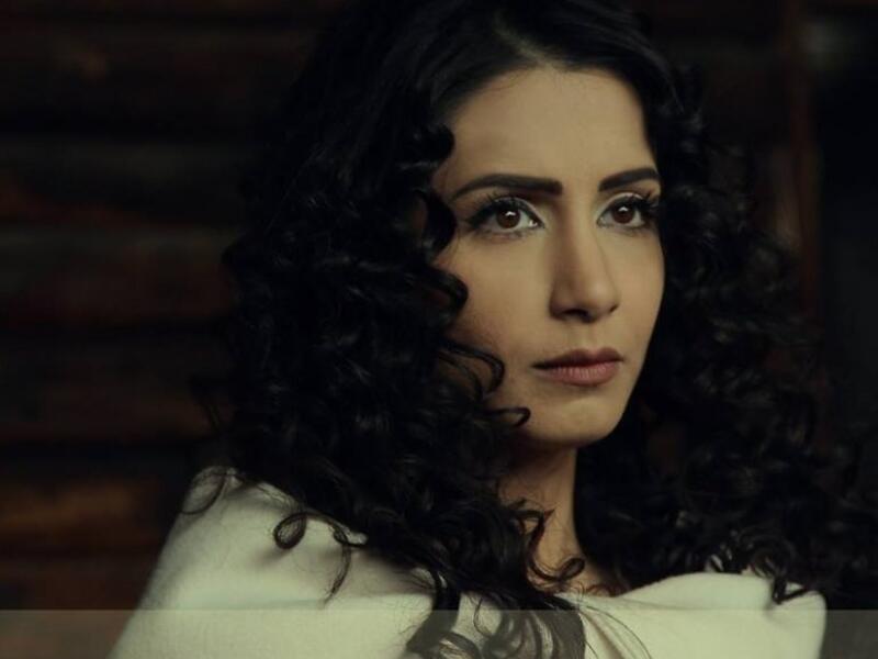 بالرغم من أن مسافة آمان ليس عملها الأول إلا أن الفنانة الشابة حلا رجب قدمت دور مختلف من خلال شخصية نور في العمل