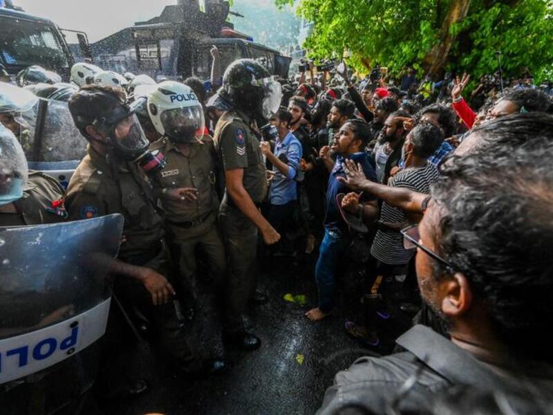 Police, Protesters Continue to Clash in Sri Lanka