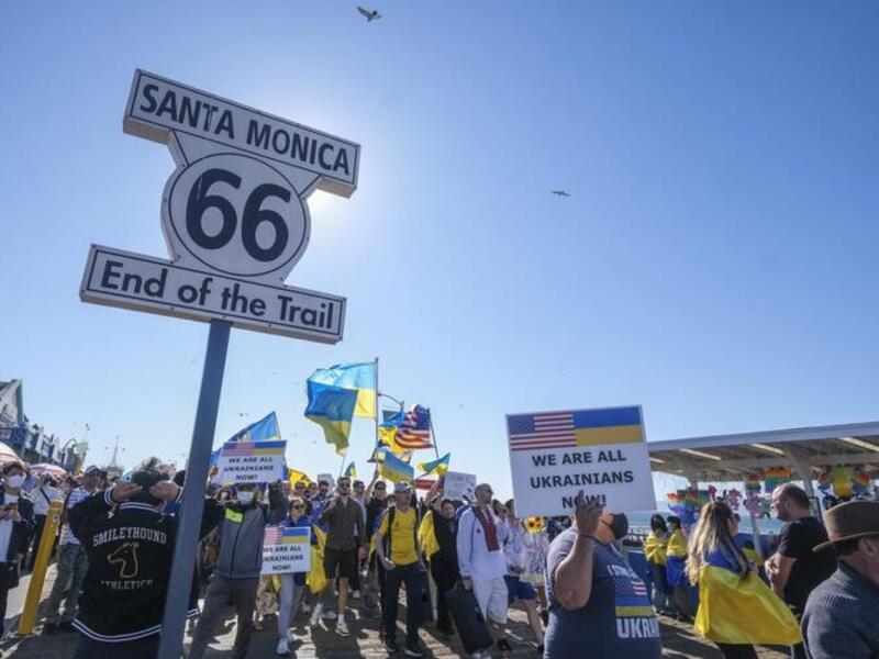 Protesters Around the World Rally for Ukraine