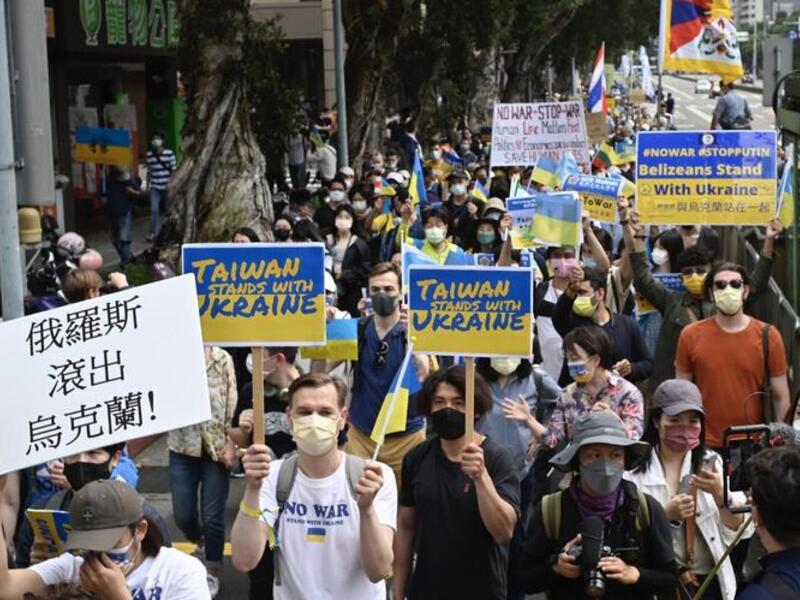 Protesters Around the World Rally for Ukraine