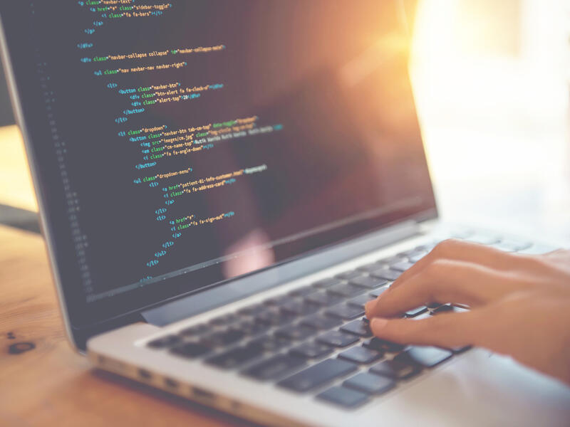 4 Middle Eastern Rising Coders Among Apple's Swift's Winners