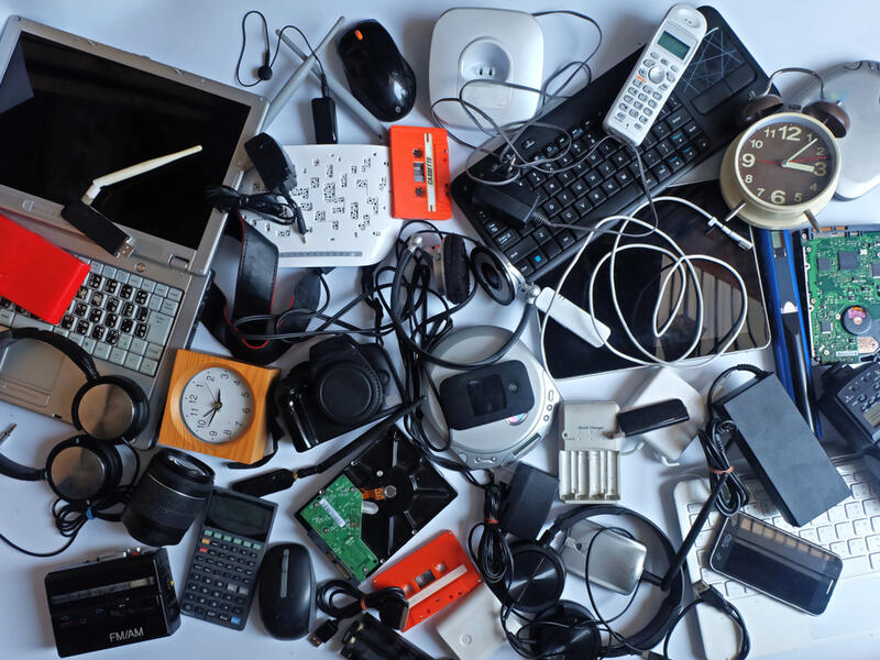 What Measures Should Be Taken to Battle the E-Waste Issue?