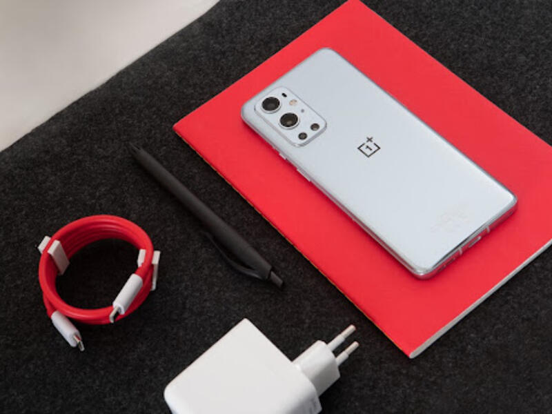 2. OnePlus 9 Pro
