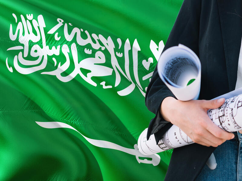 The ministry warned employers against forcing new mothers from returning to work during maternity leave, saying this would result in a fine of SAR10,000 (USD2,600).