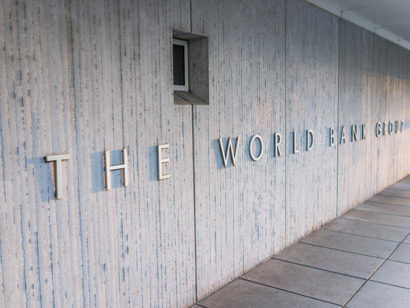 World Bank Warns of Global Financial Calamity