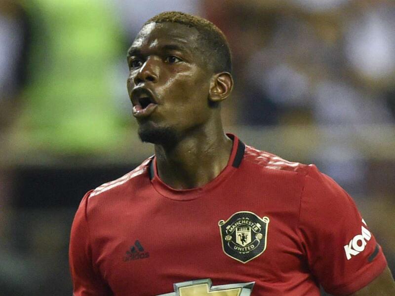 لاعب الوسط الفرنسي بول بوغبا: من يوفنتوس إلى مانشستر يونايتد مقابل 105 ملايين يورو