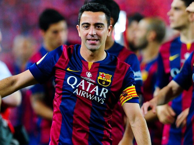 لاعب الوسط الإسباني تشافي هيرنانديز