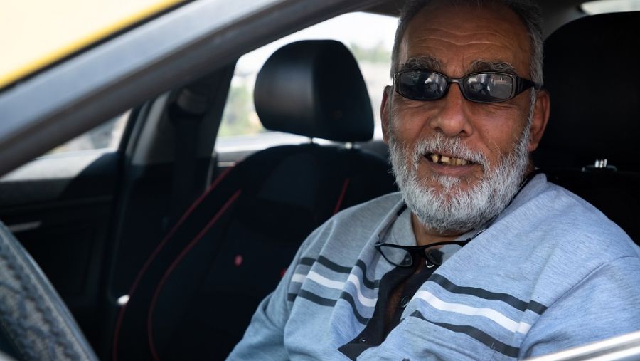 القنة: ساهمت كريم بتحسين دخلي وقللت من الوقت والجهد في البحث عن راكب