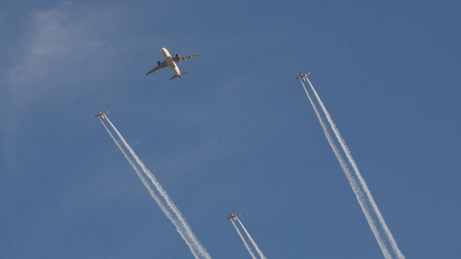 The RJ aircraft, along with the Royal Jordanian Air Force, performed an attractive air show in the Amman skies, as well as all over the kingdom. 