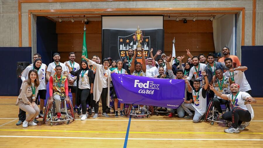 برنامج فيديكس للعطاء ينطلق في المملكة العربية السعودية مع مباراة ودية لكرة السلة