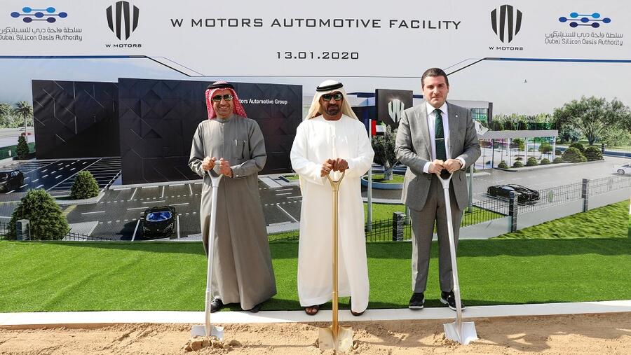 أحمد بن سعيد يضع حجر الأساس لمصنع "دبليو موتورز" في واحة دبي للسيليكون