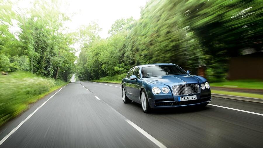 برنامج Bentley للسيارات المستعمَلة المعتمَدة ‘Certified by Bentley’  يرسي المعايير ضمن قطاع السيارات الفاخرة المستعمَلة