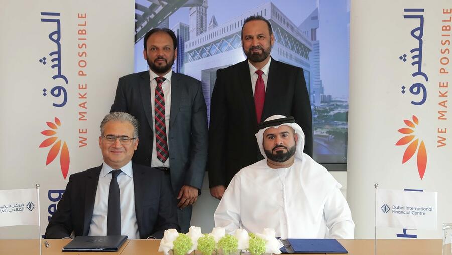 بنك المشرق يوقع اتفاقية مع مركز دبي المالي العالمي لتقديم خدمات حساب الضمان لجمعيات المُلّاك