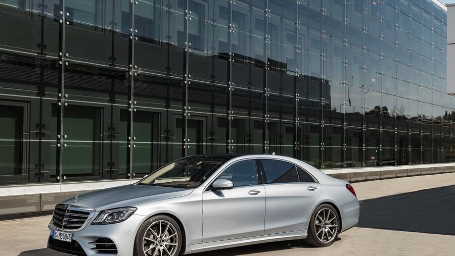 مرسيدس بنز عُمان تقدم لعملائها تشكيلة من السيارات بأسعار حصرية ولفترة محدودة