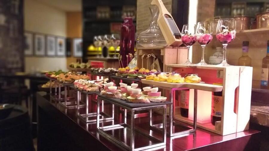 أوريكس روتانا يكشف عن ليلة الأربعاء للتاباس غالور في ذا سيلر