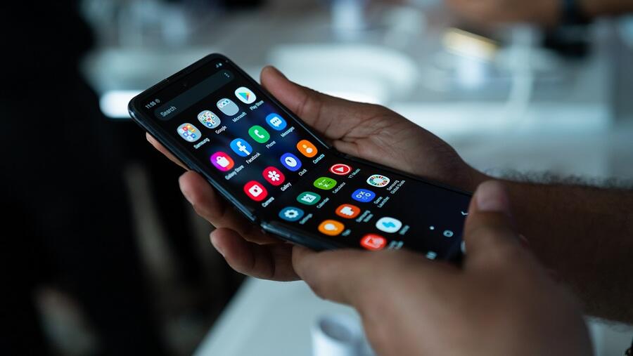 سامسونج تطلق سلسلة هواتف Galaxy S20 في الإمارات لعالم جديد من التجارب الاستثنائية 