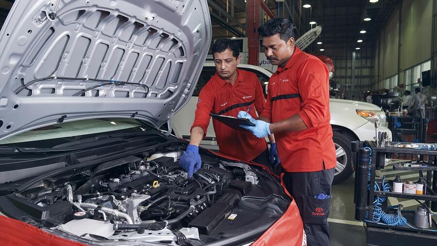 توفر الفطيم تويوتا، الموزع الحصري لسيارات تويوتا في دولة الإمارات العربية المتحدة، قيمة غير مسبوقة للعملاء في الإمارات مع التزامها بتخفيض الأسعار على صيانة سيارات تويوتا القديمة. 