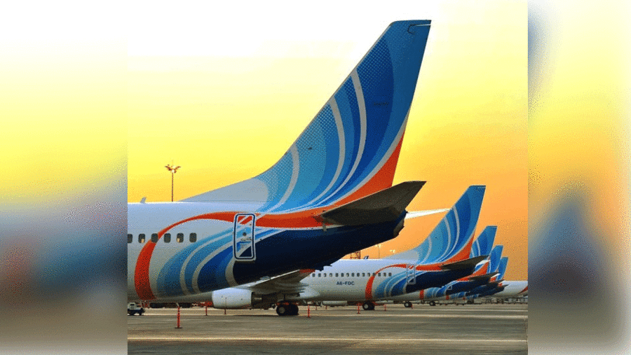 سجلت الناقلة عائدات بلغت 6 مليار درهم  ( 1.6 مليار دولار ) مقارنة مع عائدات بلغت 6.2 مليار درهم ( 1.7 مليار دولار ) في العام الذي سبقه بتراجع بلغ 2.6 بالمائة  مقارنة مع نفس الفترة من العام الماضي