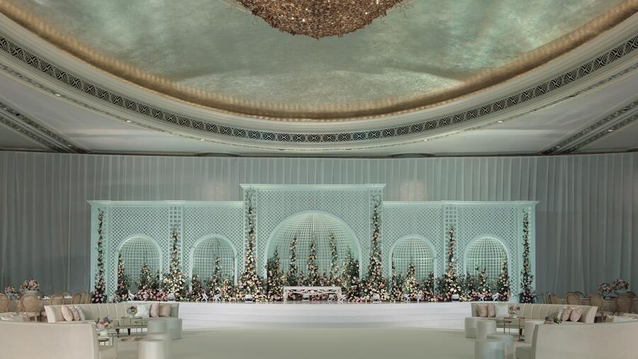 في سانت ريجيس أبوظبي، يتمّ التخطيط لكافة تفاصيل حفل الزفاف بدقة لامتناهية من قبل فريق مختص شغوف بتنظيم الفعاليات