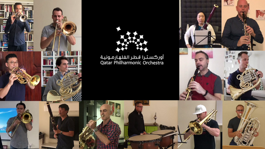 عزف سمفونية شهيرة لتشجيع أفراد المجتمع على الالتزام بالعزل المنزلي خلال الأزمة