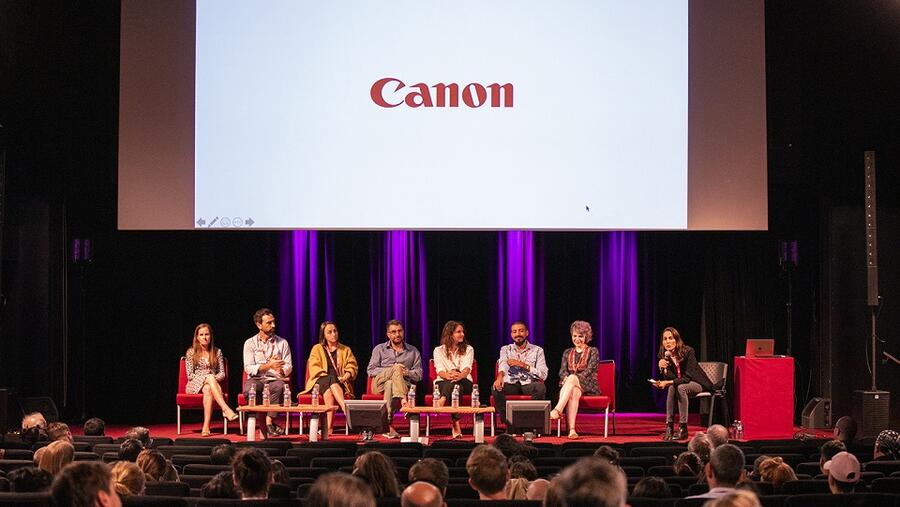 تحتفل كانون بفن سرد القصص البصرية للطلبة والمحترفين في مهرجان Visa pour l’Image 2020