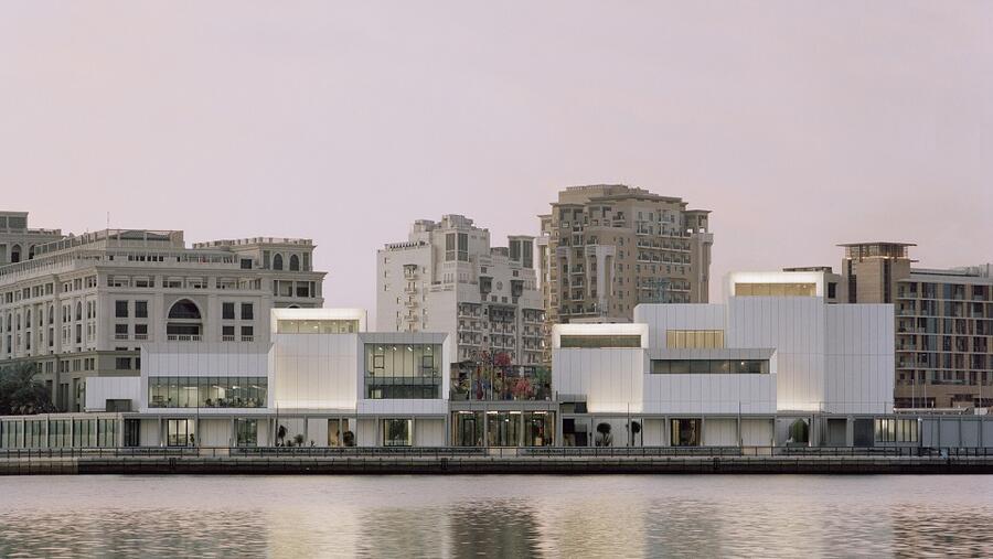 "دبي للثقافة" تدعم منصة فن جميل للأبحاث والممارسات الفنية لتخفيف العبء على الصناعات الإبداعية