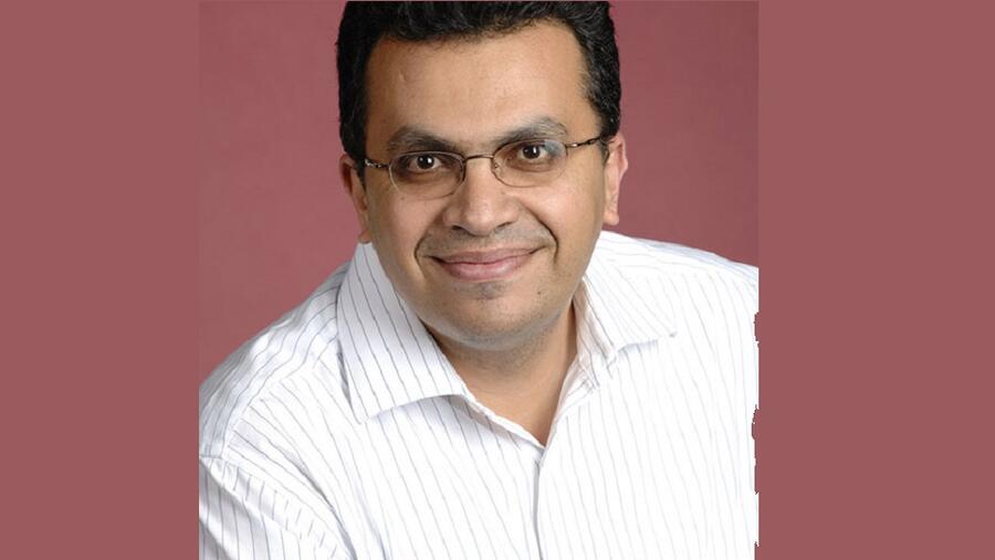 نصائح للحفاظ على الهدوء النفسي في وقت الكورونا في أول حلقة نقاش للجامعة الأمريكية بالقاهرة عبر الإنترنت للإعلاميين 